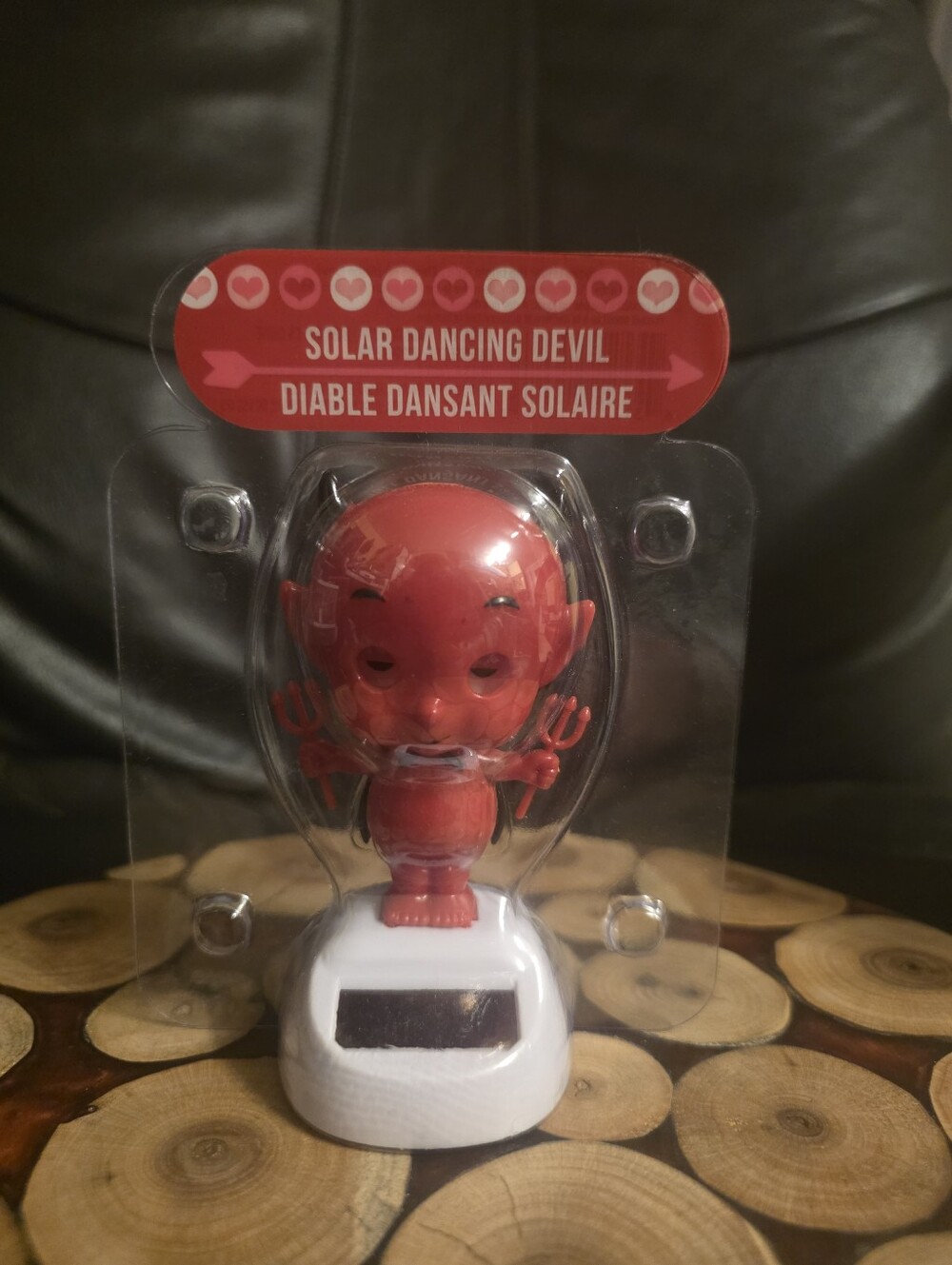 New Solar-Powered Dancing Valentine Devil with Fire Base